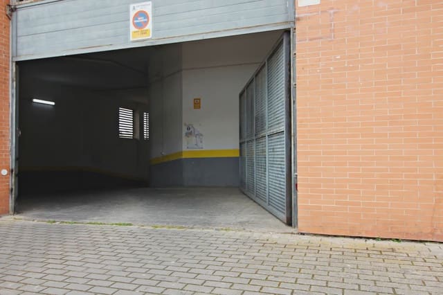 Garage te koop in Huelva stad - € 12.900 (Ref: 9761569)