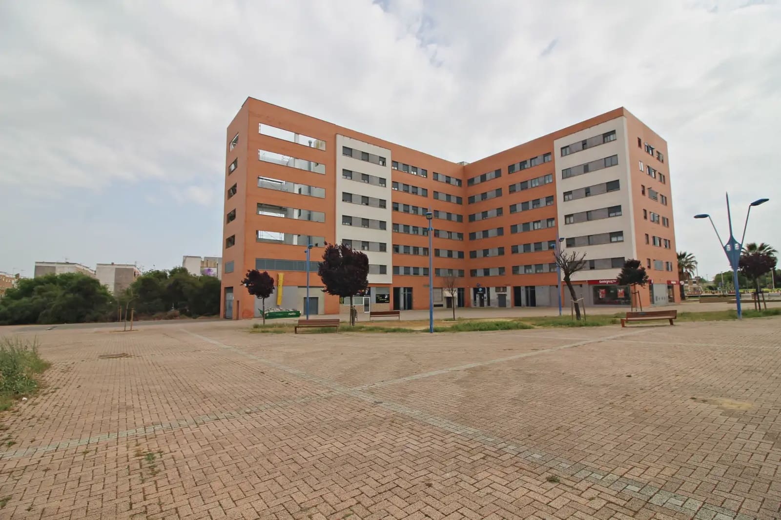 Garasje til salgs i Huelva by - € 12 900 (Ref: 9761569)