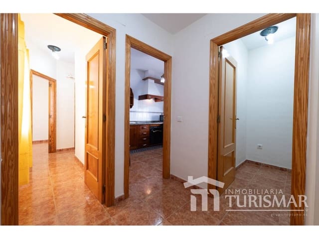 Piso de 3 habitaciones en Ayamonte en venta - 173.000 € (Ref: 9443566)