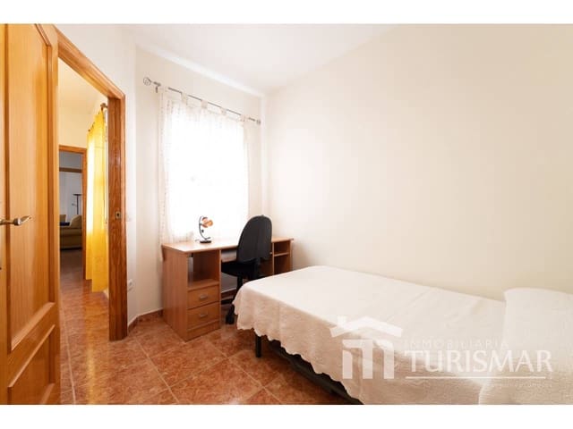 Piso de 3 habitaciones en Ayamonte en venta - 173.000 € (Ref: 9443566)