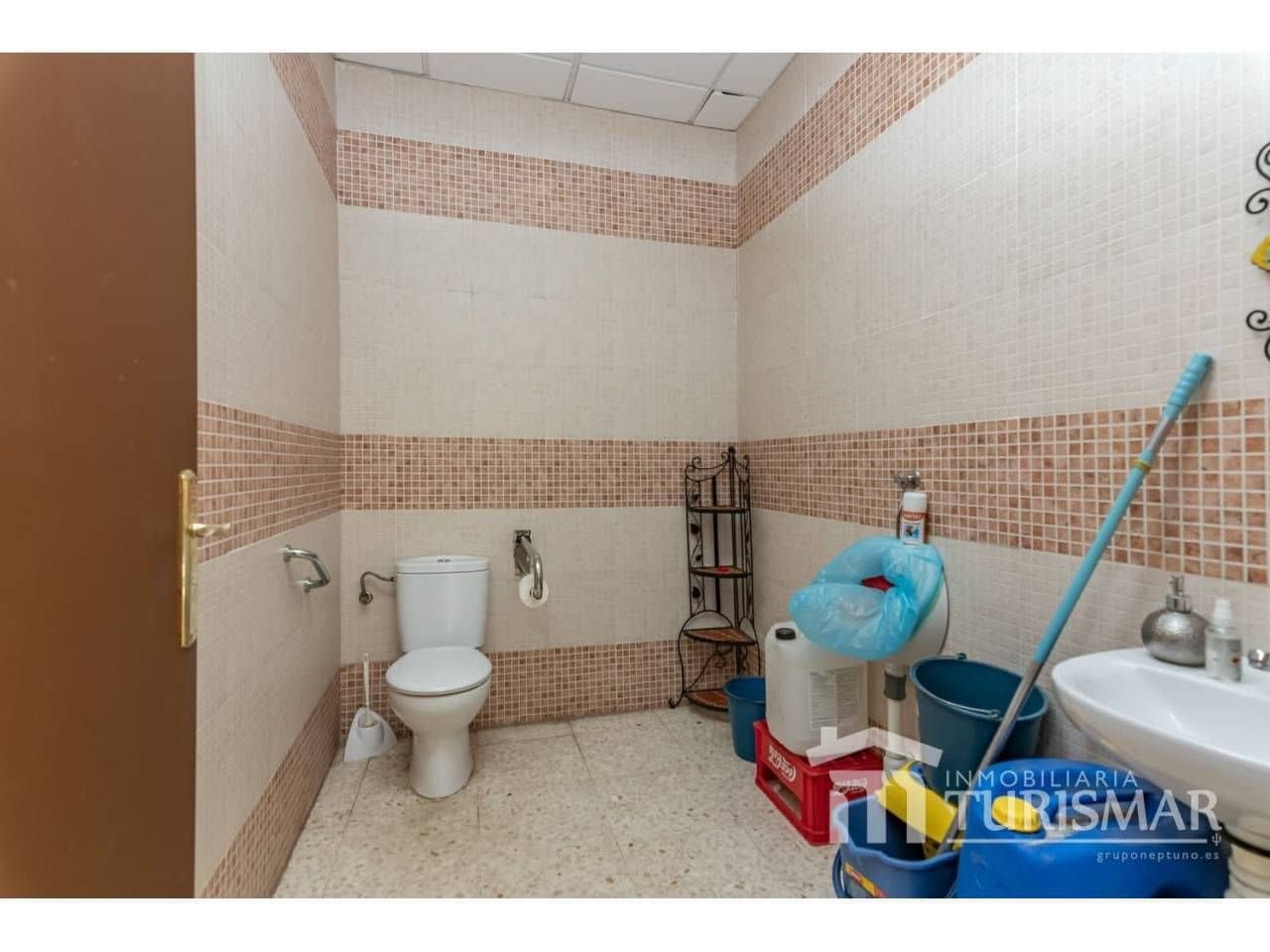 Kommersiell til salgs i Punta Umbria - € 250 000 (Ref: 9443568)