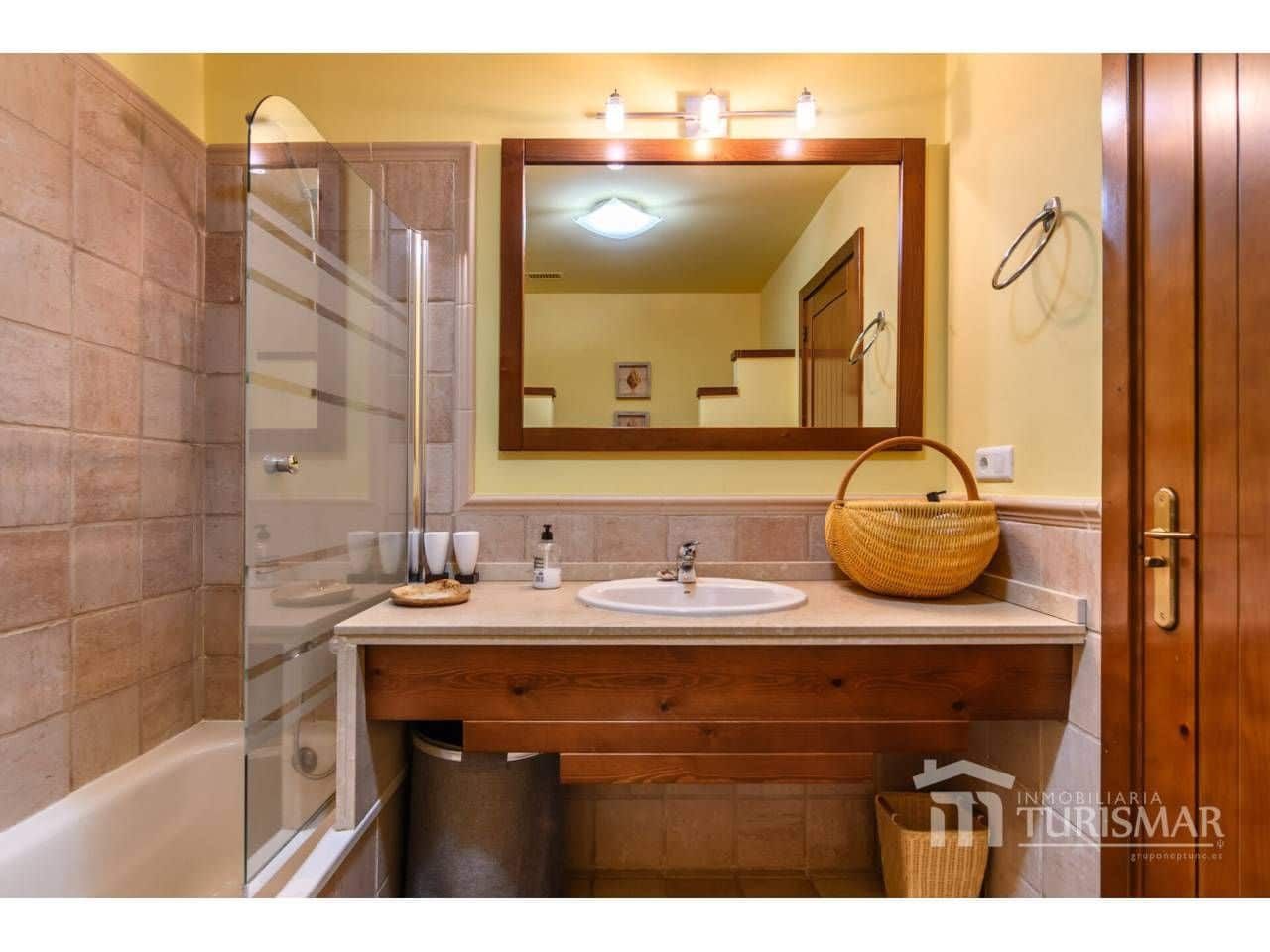 2 makuuhuone Asunto myytävänä paikassa Ayamonte mukana uima-altaan 
autotalli - 268 000 € (Ref: 9443569)