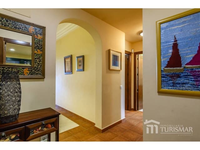 2 makuuhuone Asunto myytävänä paikassa Ayamonte mukana uima-altaan 
autotalli - 268 000 € (Ref: 9443569)