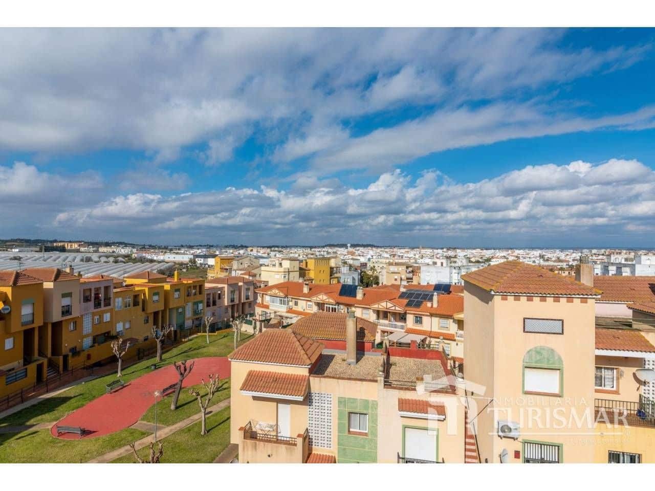 3 bedroom Flat for sale in Lepe - € 134,000 (Ref: 9443575)