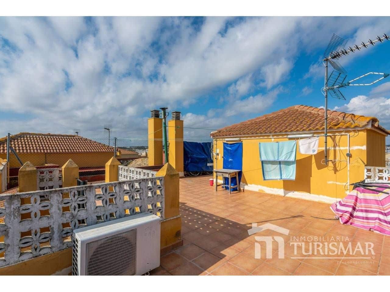 3 bedroom Flat for sale in Lepe - € 134,000 (Ref: 9443575)