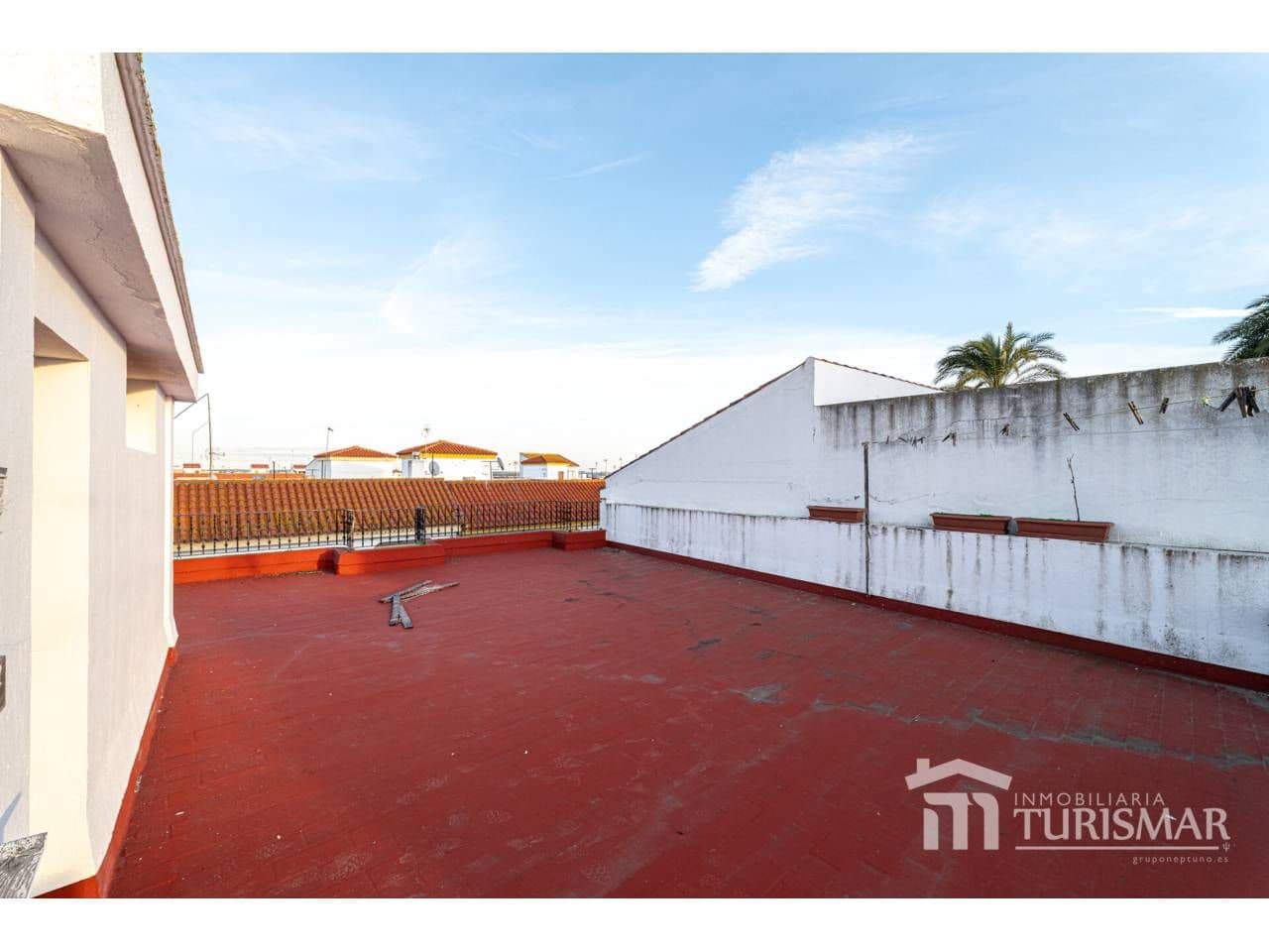 4 bedroom Flat for sale in Lepe - € 185,000 (Ref: 9443576)