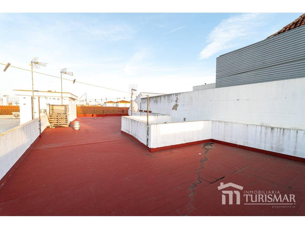 4 bedroom Flat for sale in Lepe - € 185,000 (Ref: 9443576)