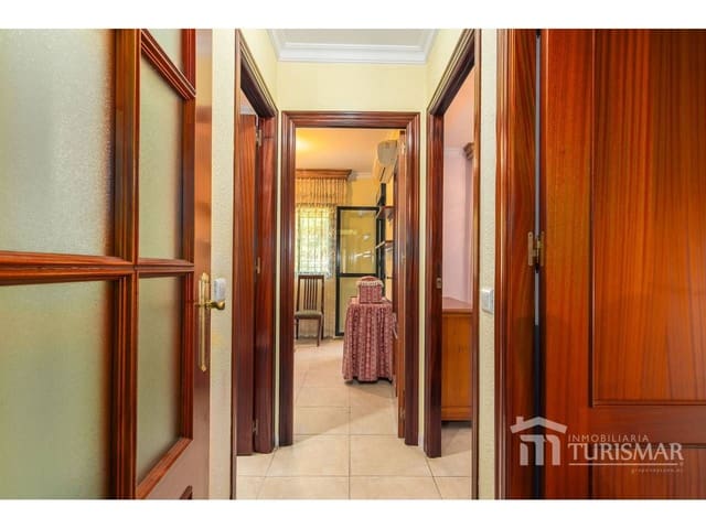 5 bedroom Terraced Villa for sale in Ayamonte - € 365,000 (Ref: 9443577)