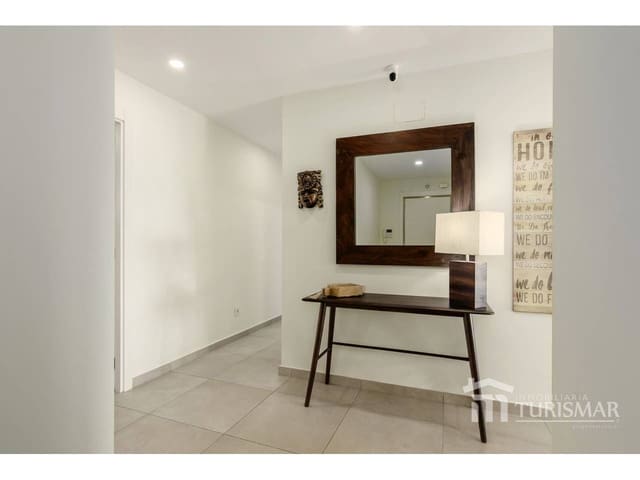 4 soverom Strandleiligheter til salgs i Ayamonte med svømmebasseng garasje - € 750 000 (Ref: 9443579)