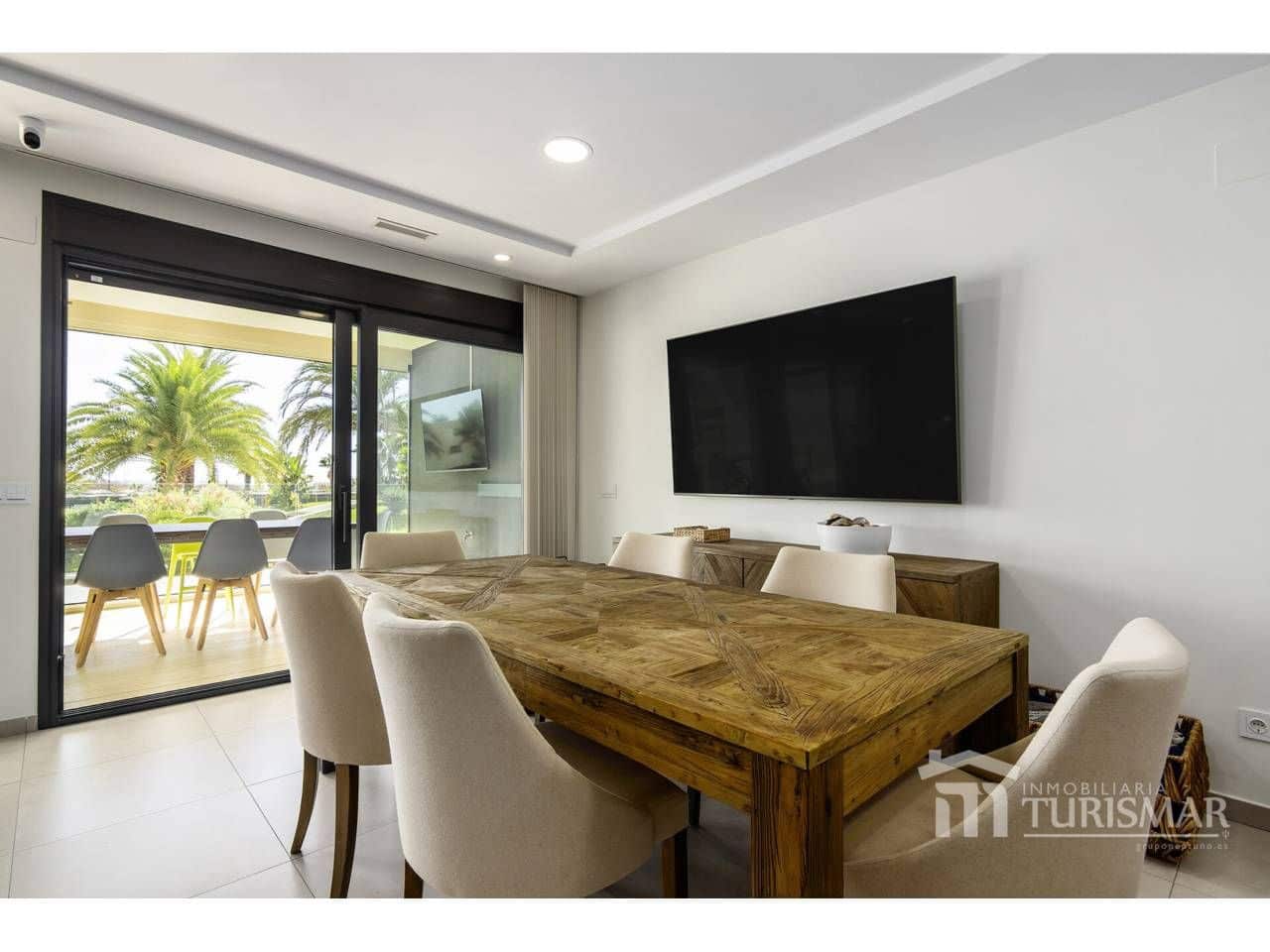 4 bedroom Beach Apartment for sale in Ayamonte with pool garage - € 750,000 (Ref: 9443579)