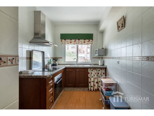 2 makuuhuone Huoneisto myytävänä paikassa Ayamonte - 220 000 € (Ref: 9443581)