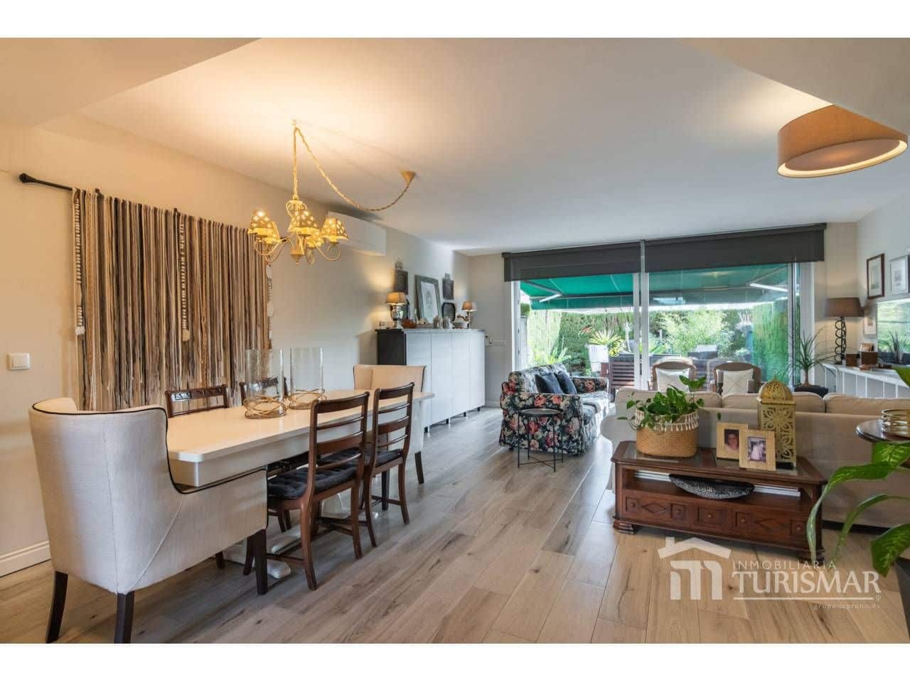 Adosado de 3 habitaciones en Ayamonte en venta con piscina garaje - 414.000 € (Ref: 9443582)