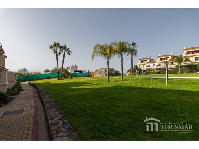 Adosado de 3 habitaciones en Ayamonte en venta con piscina garaje - 414.000 € (Ref: 9443582)