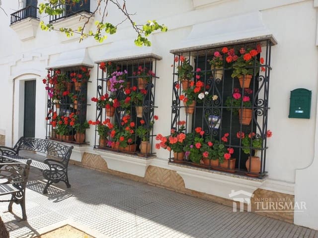 6 makuuhuone Huvila myytävänä paikassa Ayamonte mukana uima-altaan 
autotalli - 1 299 000 € (Ref: 9443583)