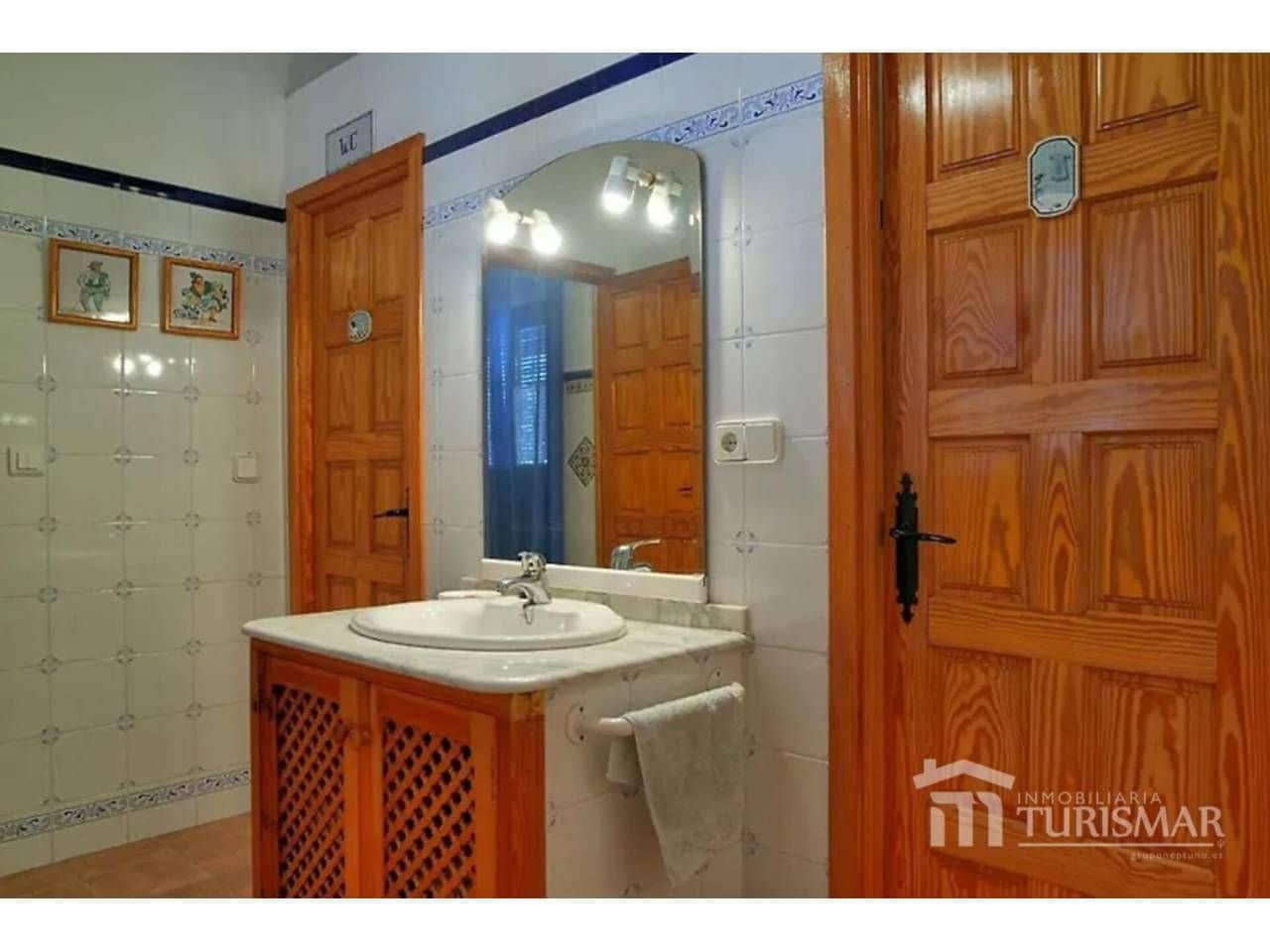 6 makuuhuone Huvila myytävänä paikassa Ayamonte mukana uima-altaan 
autotalli - 1 299 000 € (Ref: 9443583)