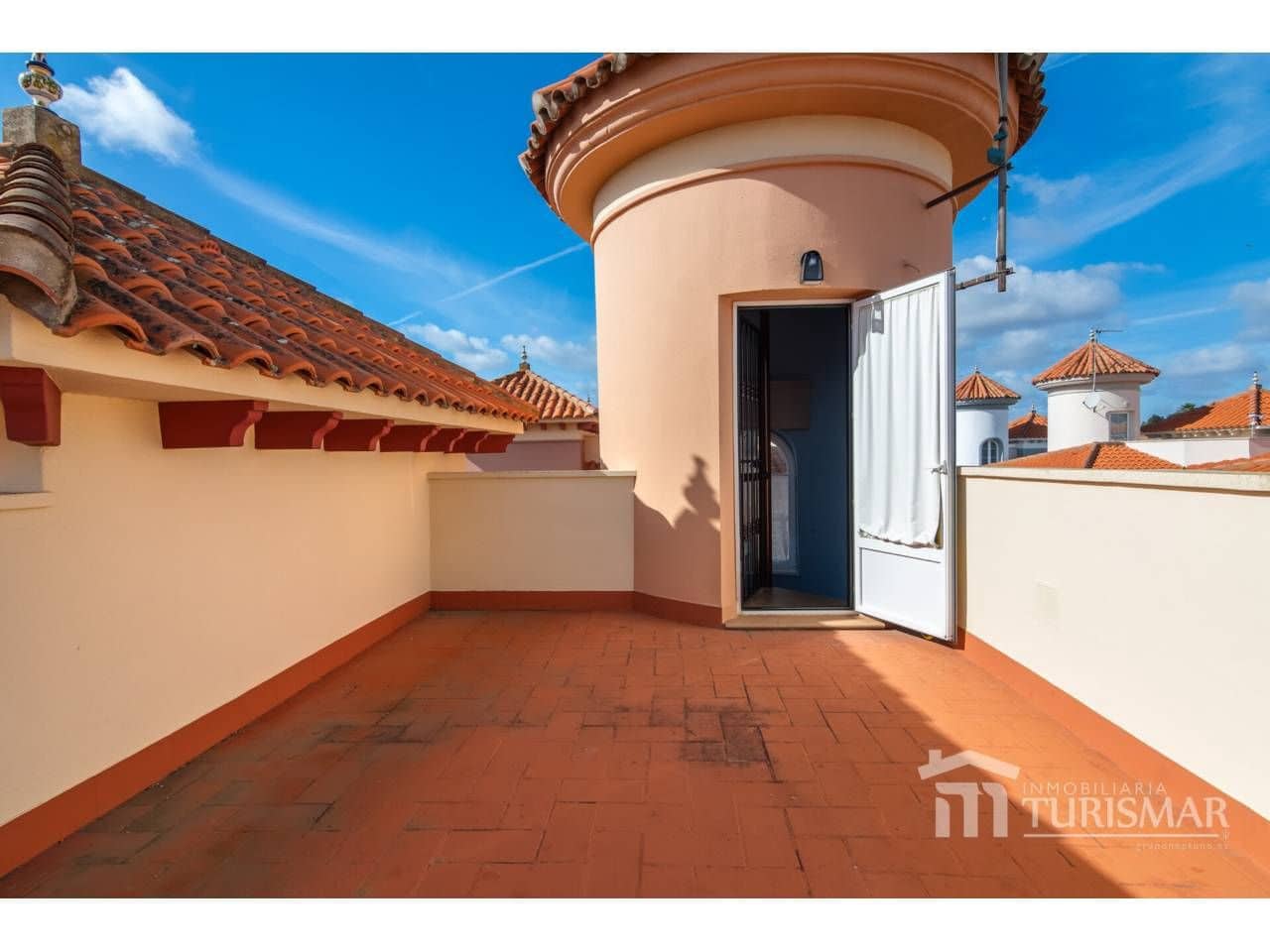 4 slaapkamer Villa te koop in Ayamonte met garage - € 299.000 (Ref: 9443584)