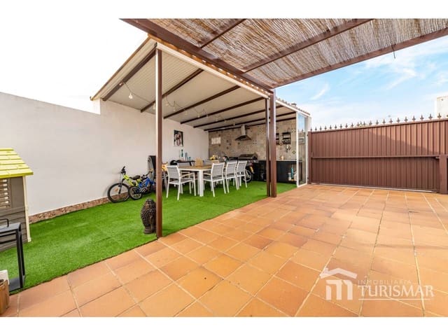 Pareado de 4 habitaciones en Ayamonte en venta con piscina garaje - 369.000 € (Ref: 9443585)