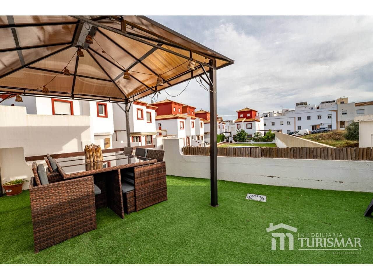 Pareado de 4 habitaciones en Ayamonte en venta con piscina garaje - 369.000 € (Ref: 9443585)