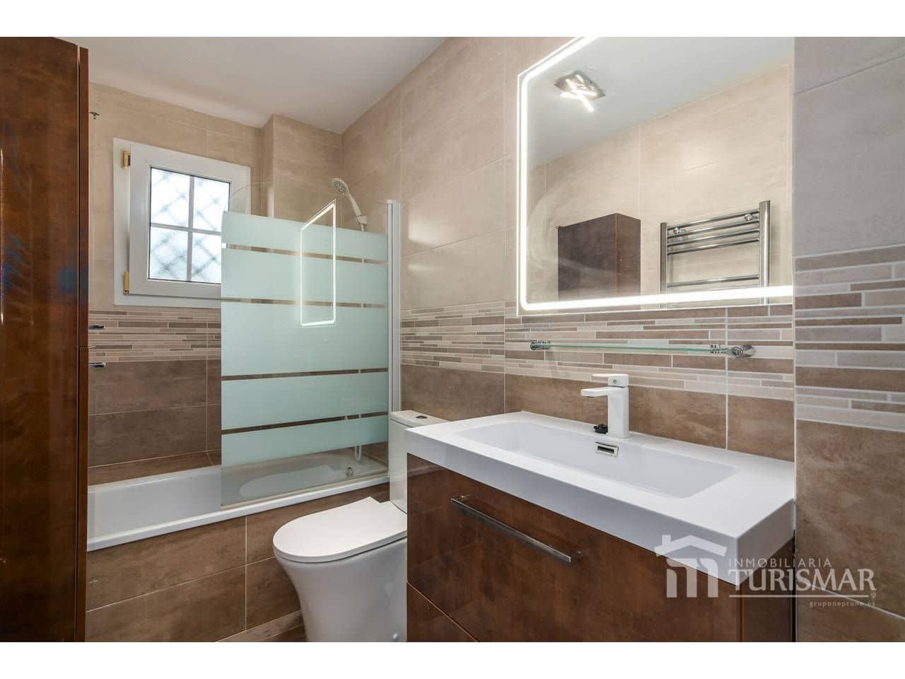 3 bedroom Apartment for sale in Ayamonte with pool garage - € 340,000 (Ref: 9443587)