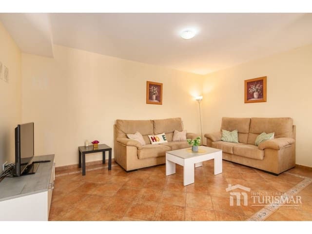 Pareado de 3 habitaciones en Ayamonte en venta con piscina garaje - 235.000 € (Ref: 9443588)