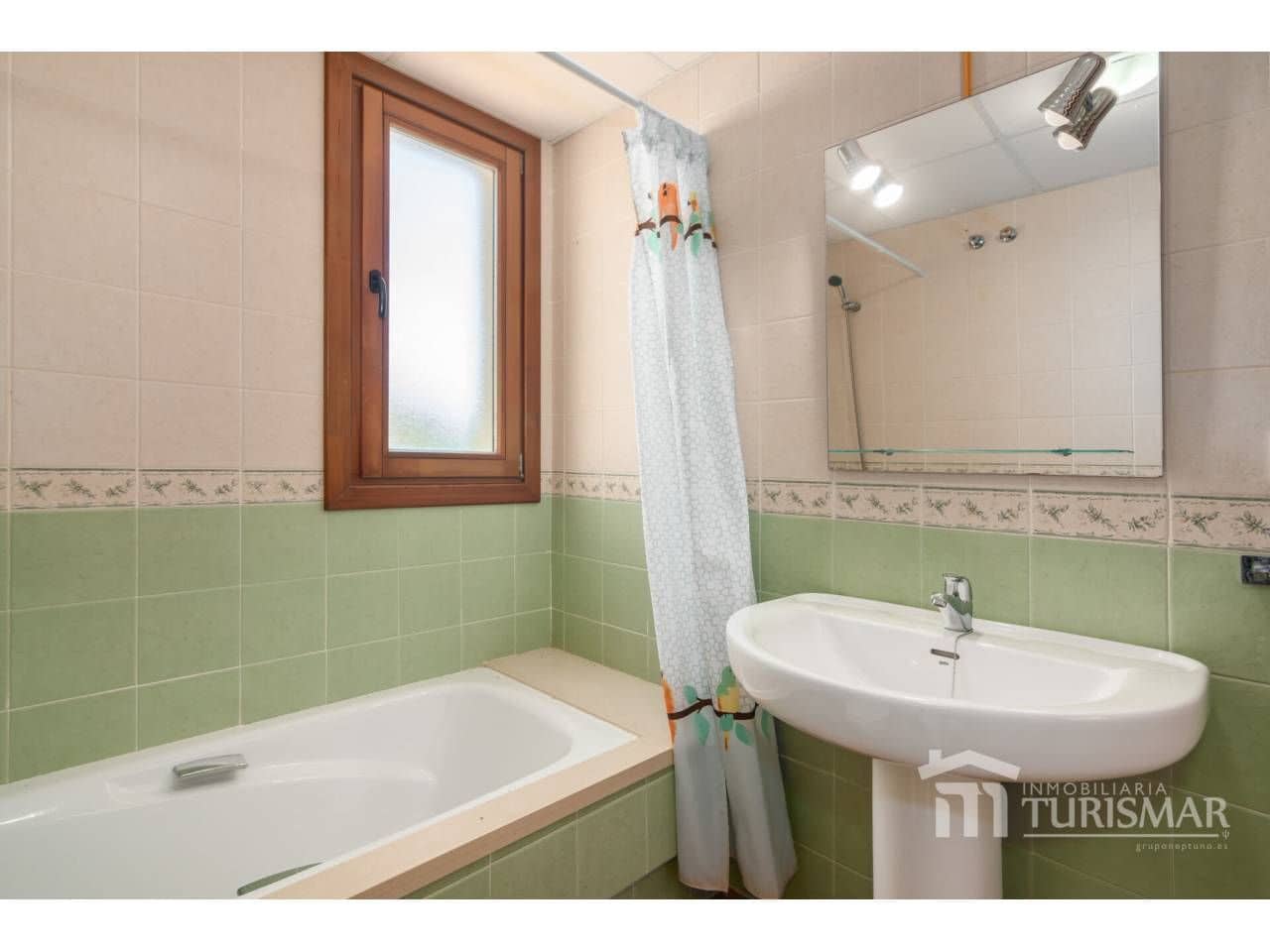 Pareado de 3 habitaciones en Ayamonte en venta con piscina garaje - 235.000 € (Ref: 9443588)