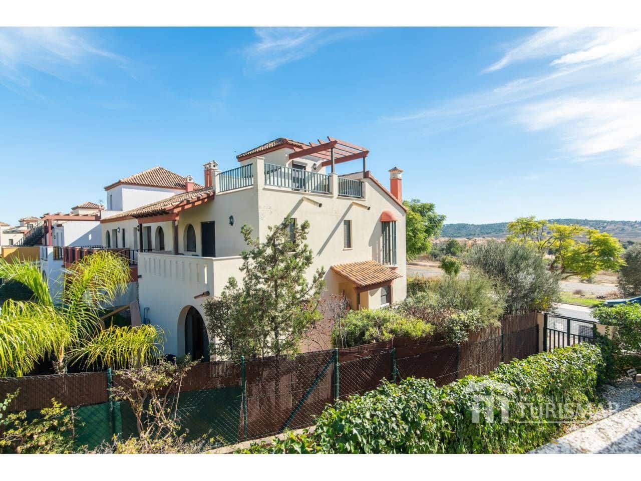 Pareado de 3 habitaciones en Ayamonte en venta con piscina garaje - 235.000 € (Ref: 9443588)