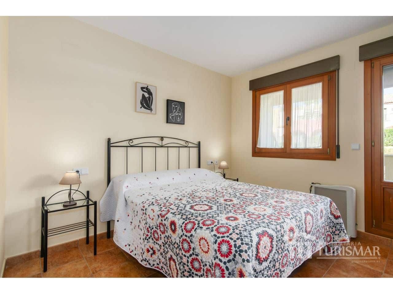 Pareado de 3 habitaciones en Ayamonte en venta con piscina garaje - 235.000 € (Ref: 9443588)