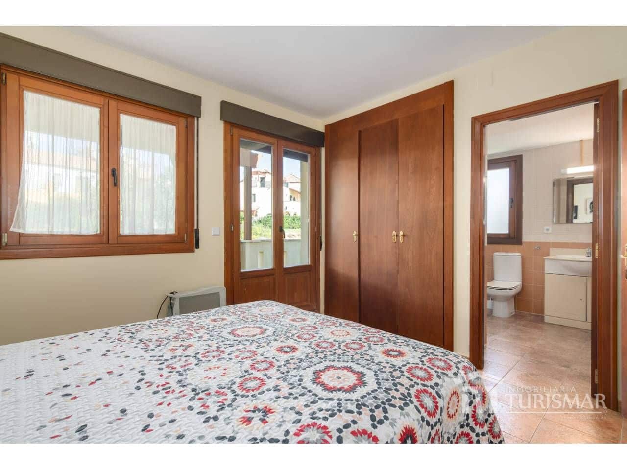 Pareado de 3 habitaciones en Ayamonte en venta con piscina garaje - 235.000 € (Ref: 9443588)