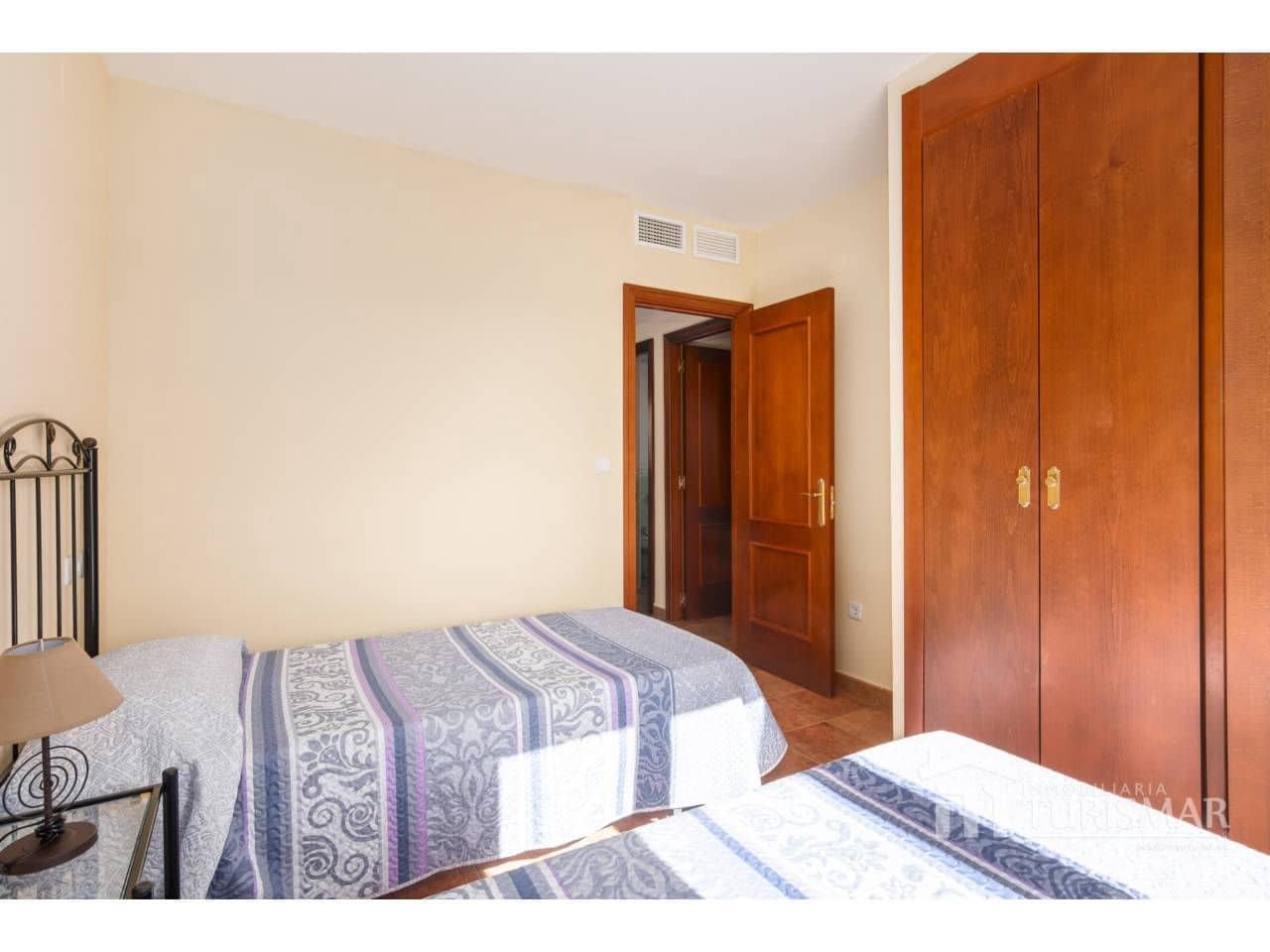 Pareado de 3 habitaciones en Ayamonte en venta con piscina garaje - 235.000 € (Ref: 9443588)