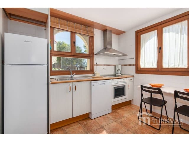 Pareado de 3 habitaciones en Ayamonte en venta con piscina garaje - 235.000 € (Ref: 9443588)