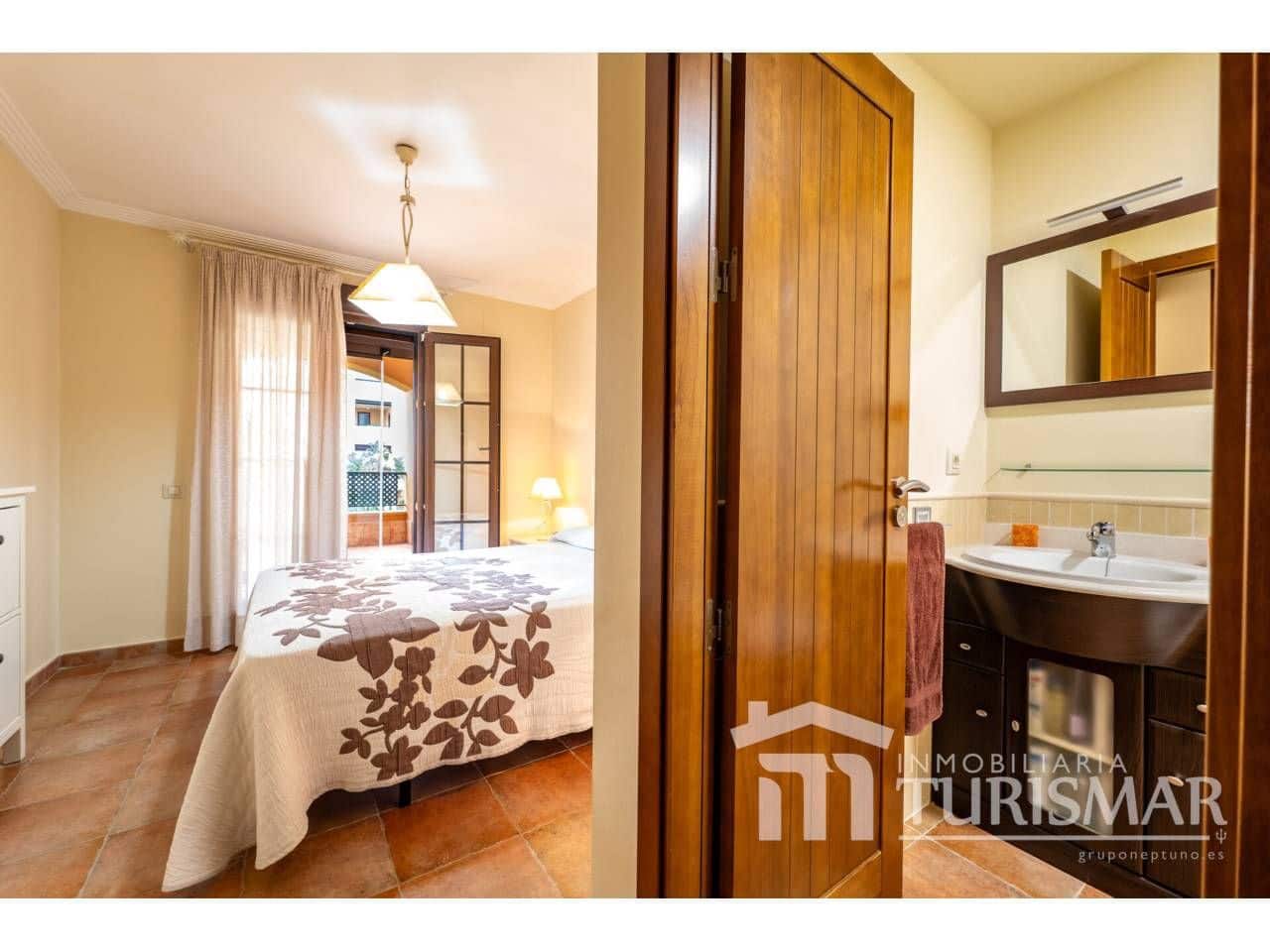 Apartamento Playa de 2 habitaciones en Ayamonte en venta con piscina garaje - 270.000 € (Ref: 9443589)