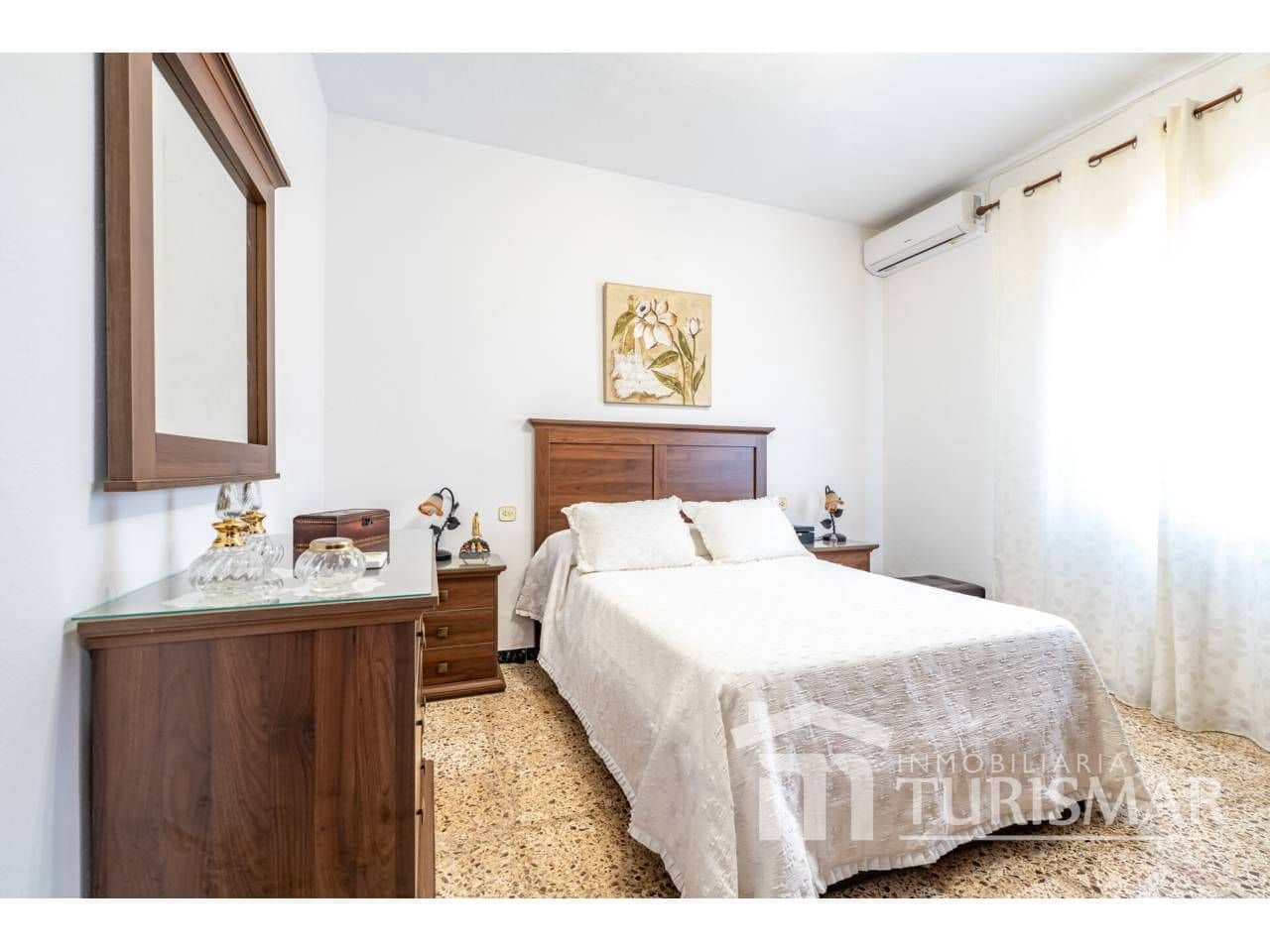 4 bedroom Townhouse for sale in Lepe - € 165,000 (Ref: 9443590)