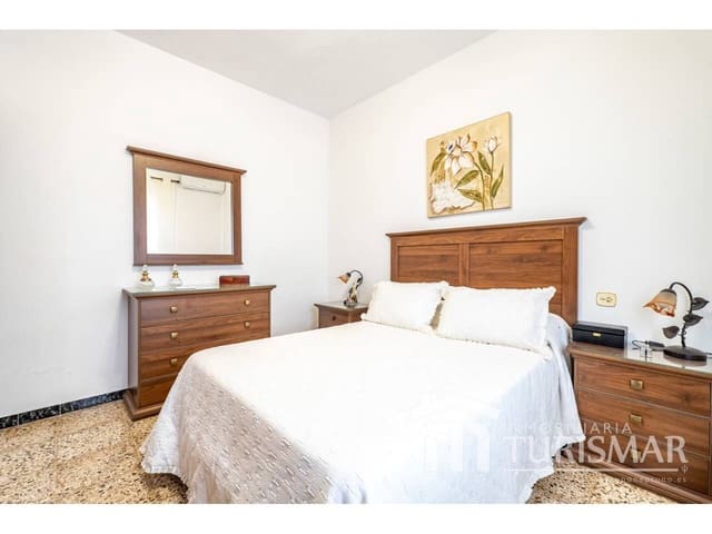 4 camera da letto Casa in vendita in Lepe - 165.000 € (Rif: 9443590)