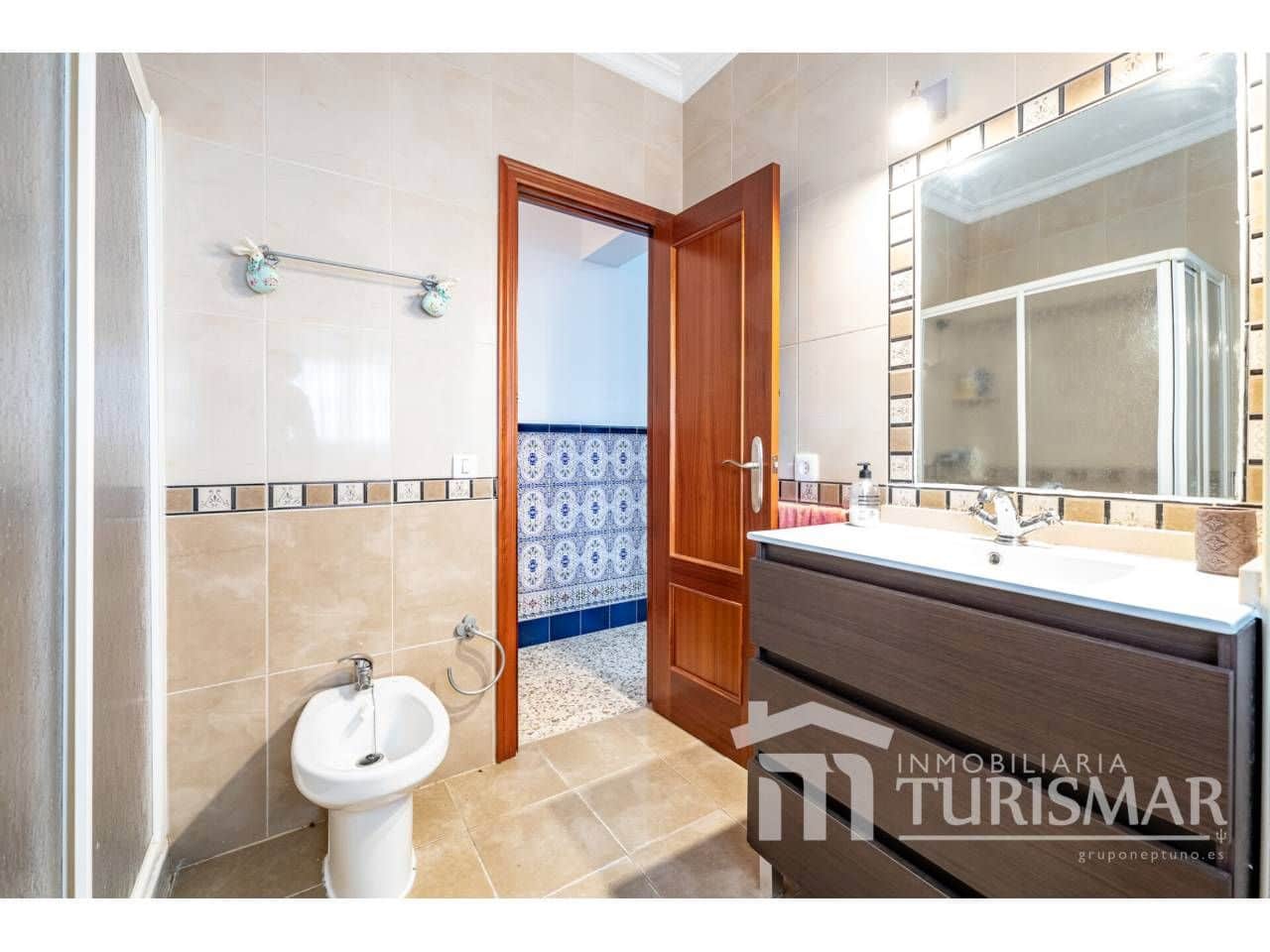 4 bedroom Townhouse for sale in Lepe - € 165,000 (Ref: 9443590)