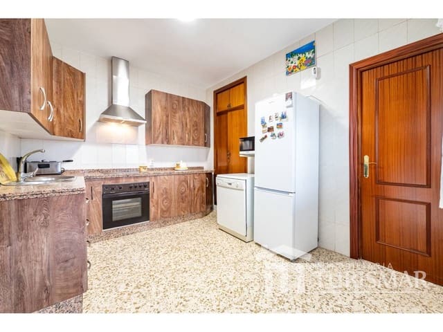 4 camera da letto Casa in vendita in Lepe - 165.000 € (Rif: 9443590)