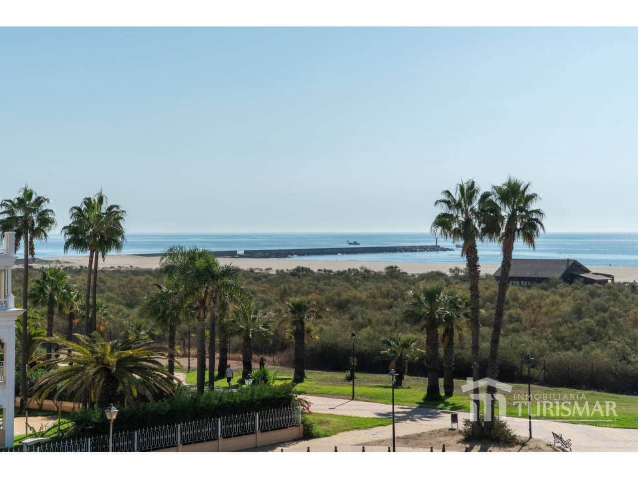 Apartamento de 2 habitaciones en Ayamonte en venta con piscina garaje - 309.000 € (Ref: 9443592)