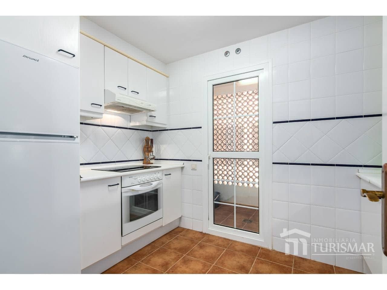 Apartamento de 2 habitaciones en Ayamonte en venta con piscina garaje - 309.000 € (Ref: 9443592)