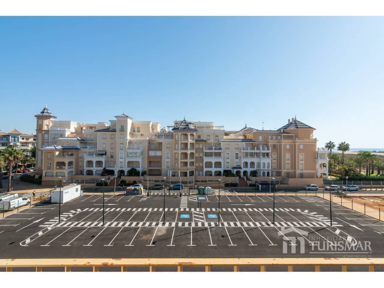 Apartamento de 2 habitaciones en Ayamonte en venta con piscina garaje - 309.000 € (Ref: 9443592)