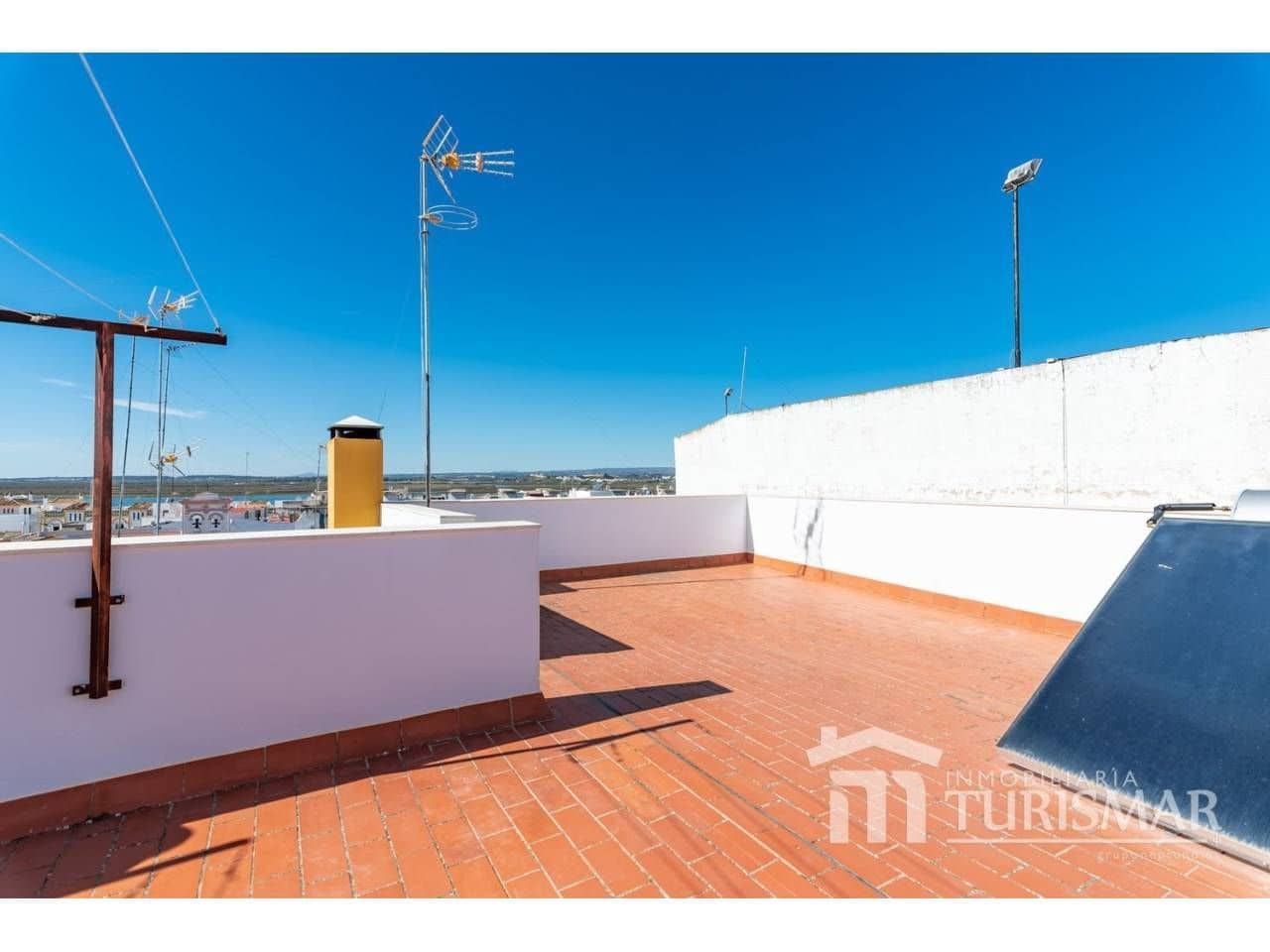 5 bedroom Townhouse for sale in Ayamonte - € 415,000 (Ref: 9443595)