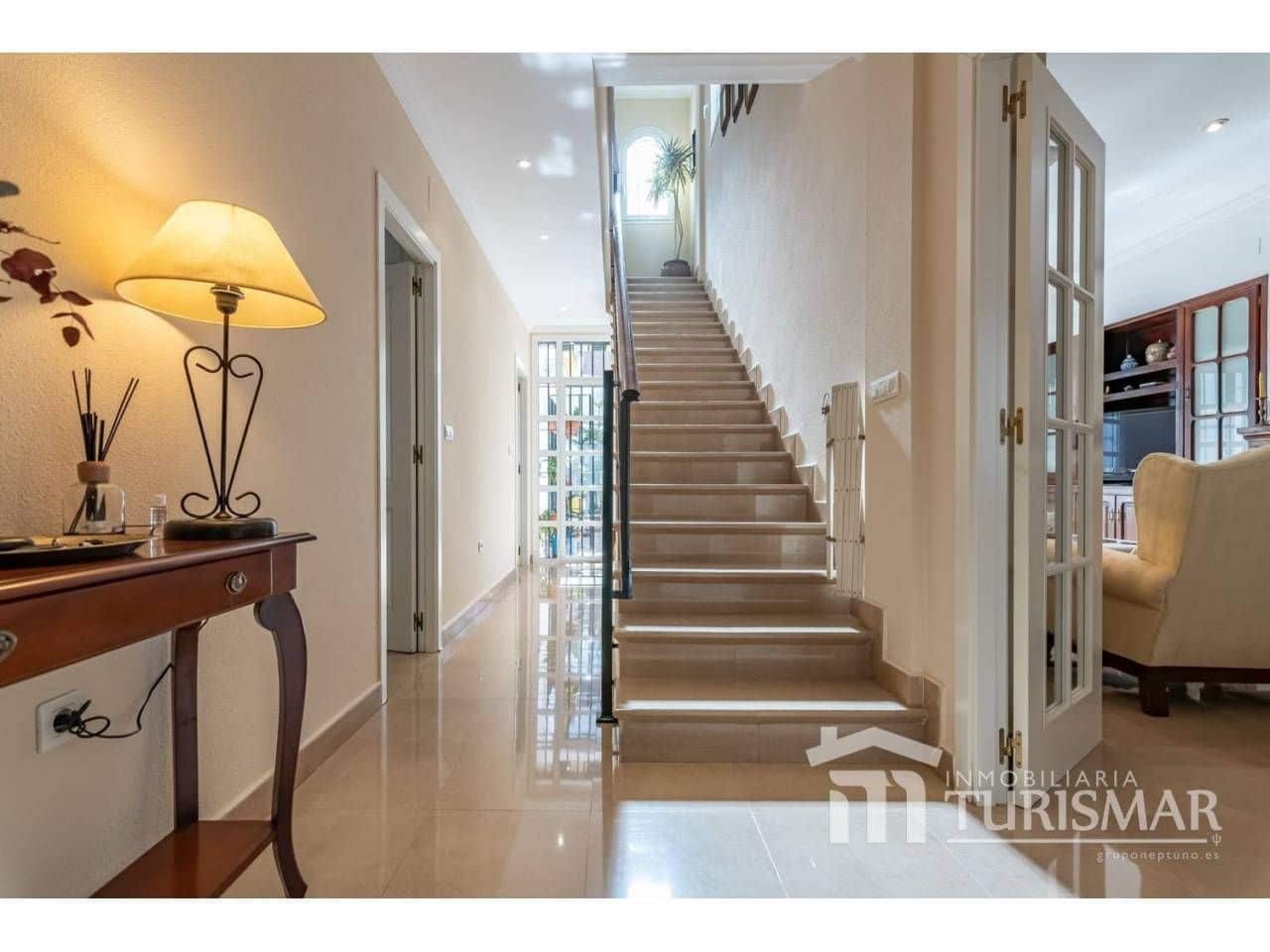 5 bedroom Townhouse for sale in Ayamonte - € 415,000 (Ref: 9443595)