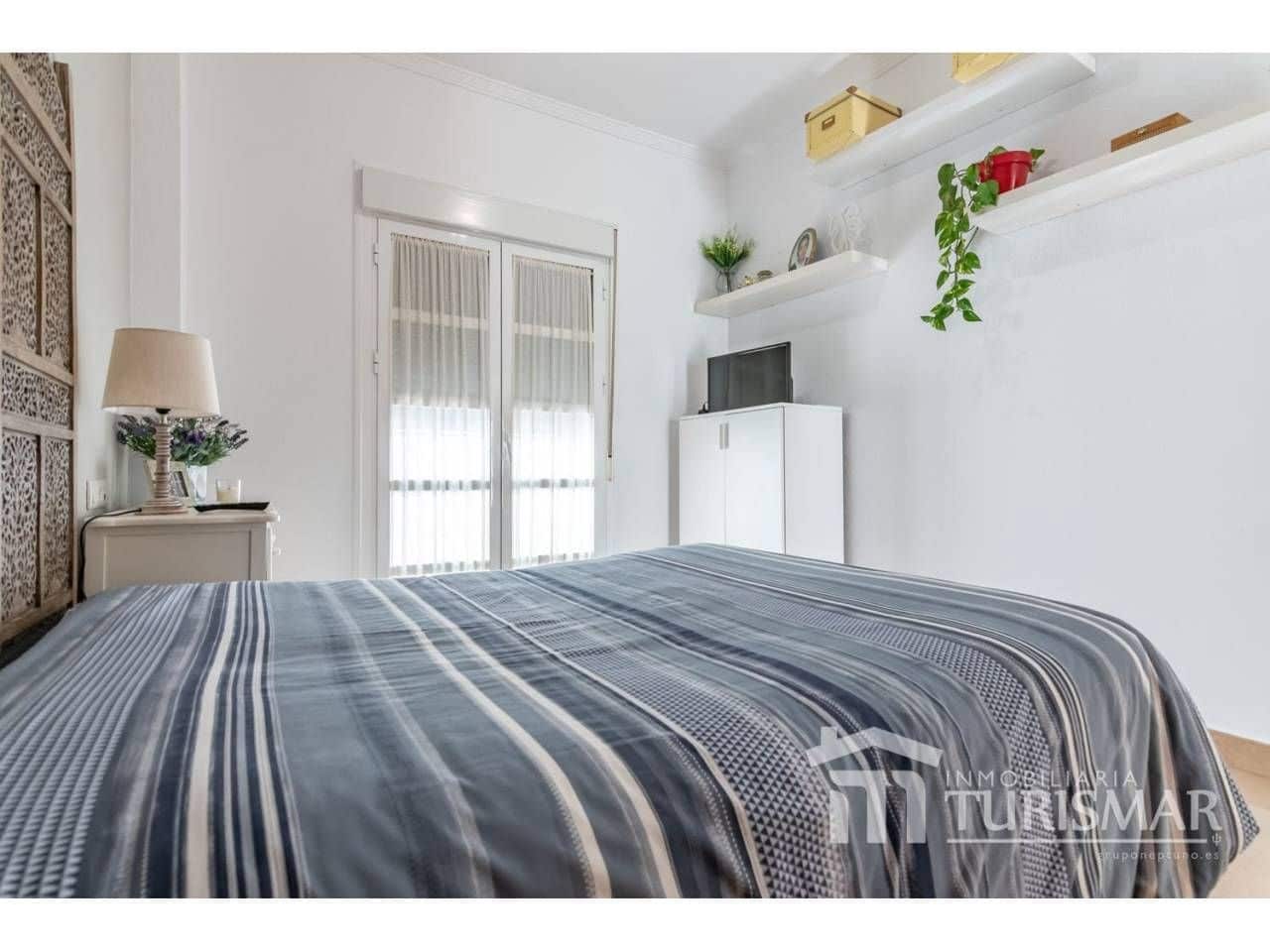 5 bedroom Townhouse for sale in Ayamonte - € 415,000 (Ref: 9443595)