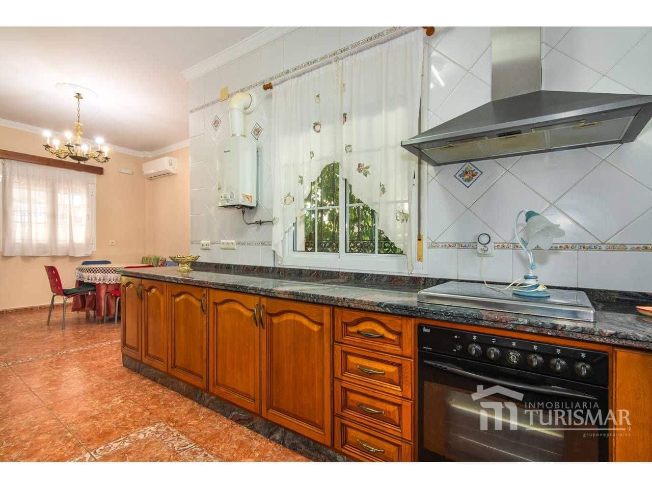 4 makuuhuone Huvila myytävänä paikassa Ayamonte mukana uima-altaan - 530 000 € (Ref: 9443597)