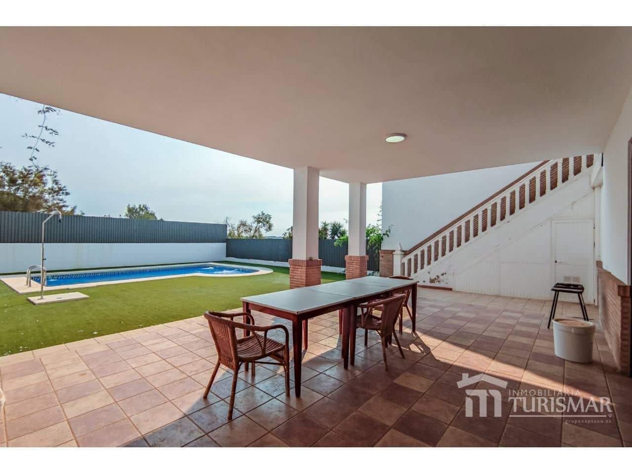 Chalet de 4 habitaciones en Ayamonte en venta con piscina - 419.000 € (Ref: 9443598)