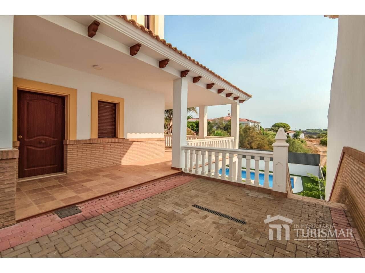 Chalet de 4 habitaciones en Ayamonte en venta con piscina - 419.000 € (Ref: 9443598)