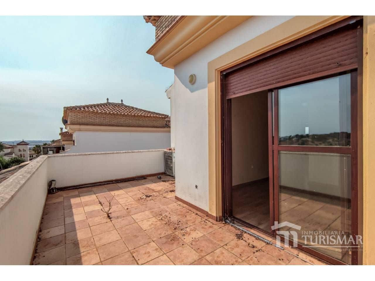 Chalet de 4 habitaciones en Ayamonte en venta con piscina - 419.000 € (Ref: 9443598)