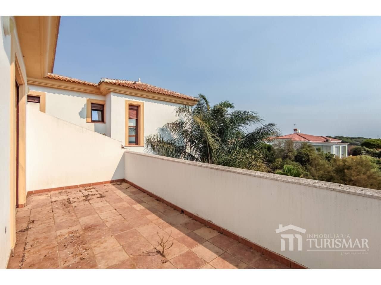 Chalet de 4 habitaciones en Ayamonte en venta con piscina - 419.000 € (Ref: 9443598)