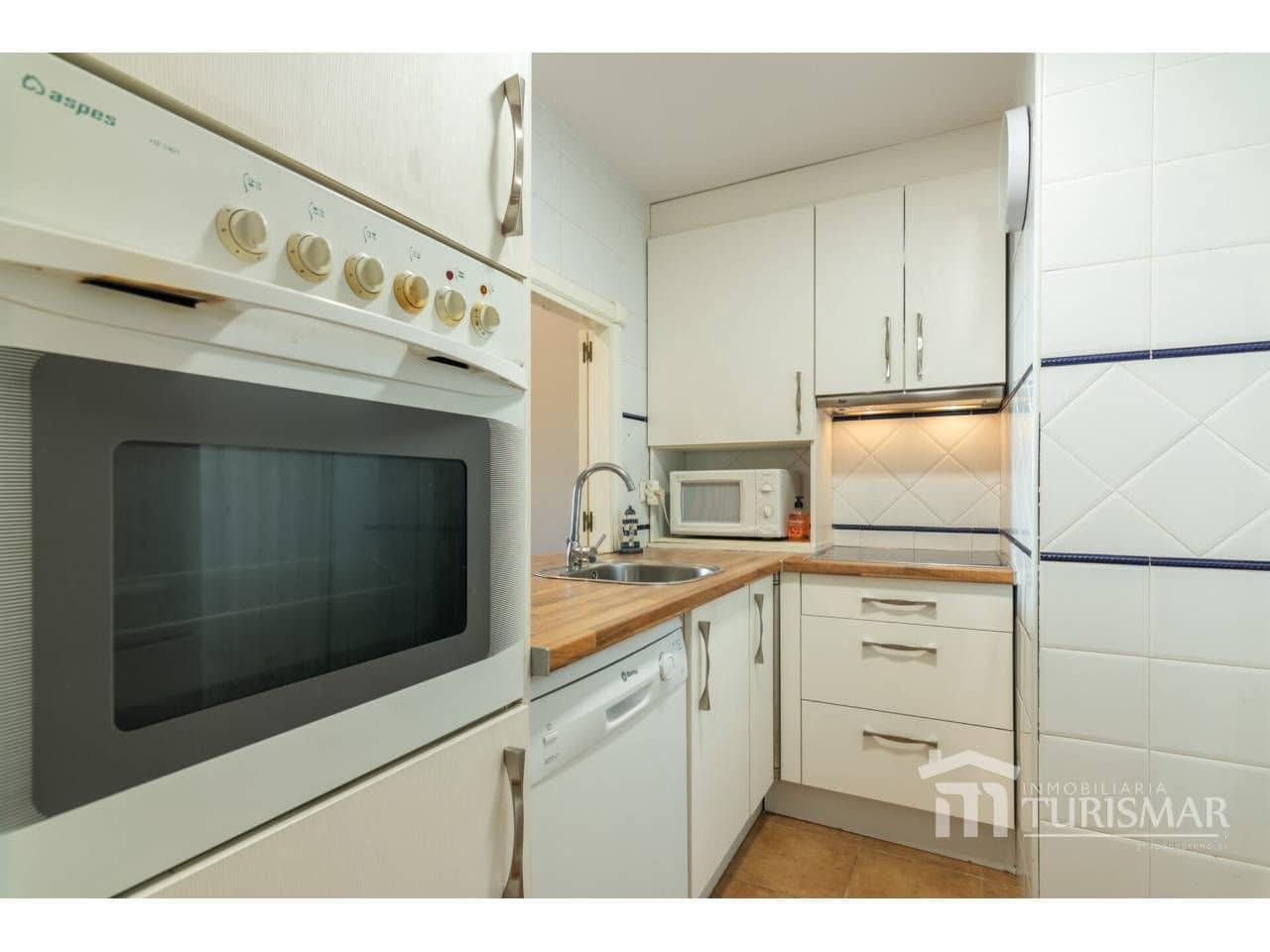 2 bedroom Beach Apartment for sale in Ayamonte with pool garage - € 235,000 (Ref: 9443599)