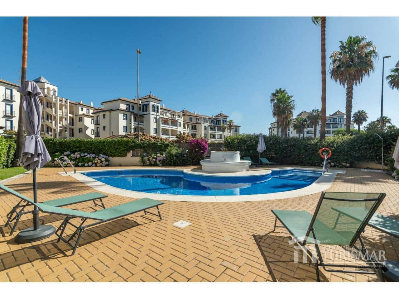 2 bedroom Beach Apartment for sale in Ayamonte with pool garage - € 235,000 (Ref: 9443599)