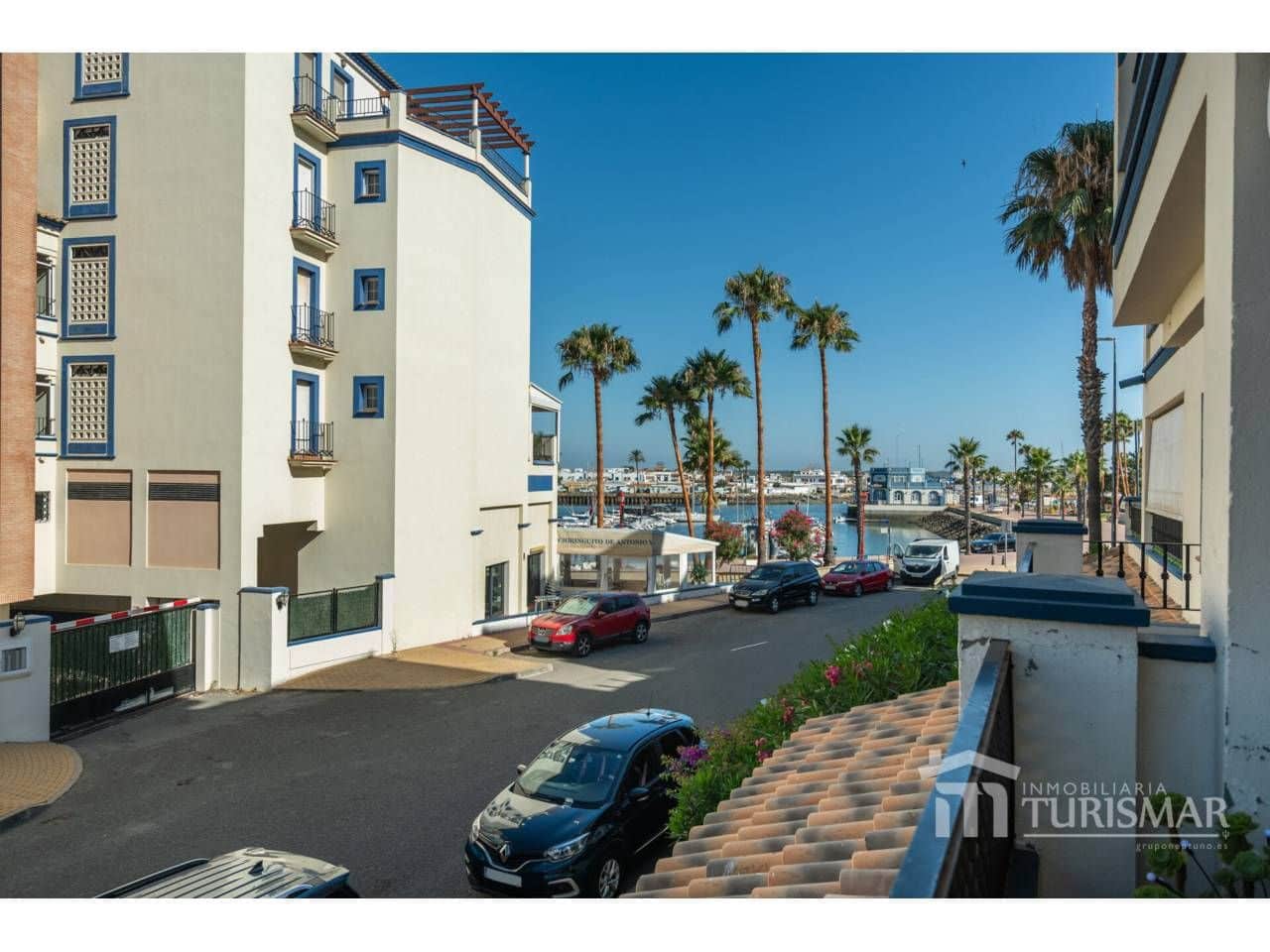 2 bedroom Beach Apartment for sale in Ayamonte with pool garage - € 235,000 (Ref: 9443599)