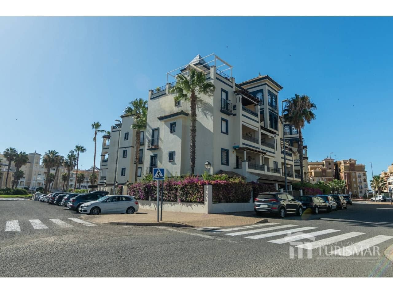 2 bedroom Beach Apartment for sale in Ayamonte with pool garage - € 235,000 (Ref: 9443599)